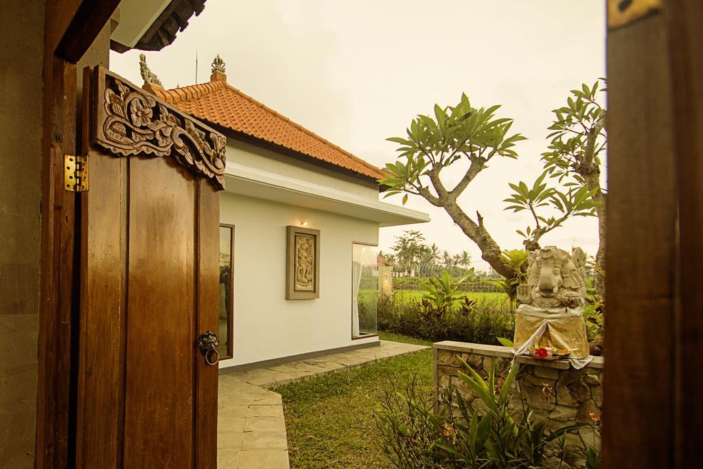 Ubud Lestari Villa Exterior photo