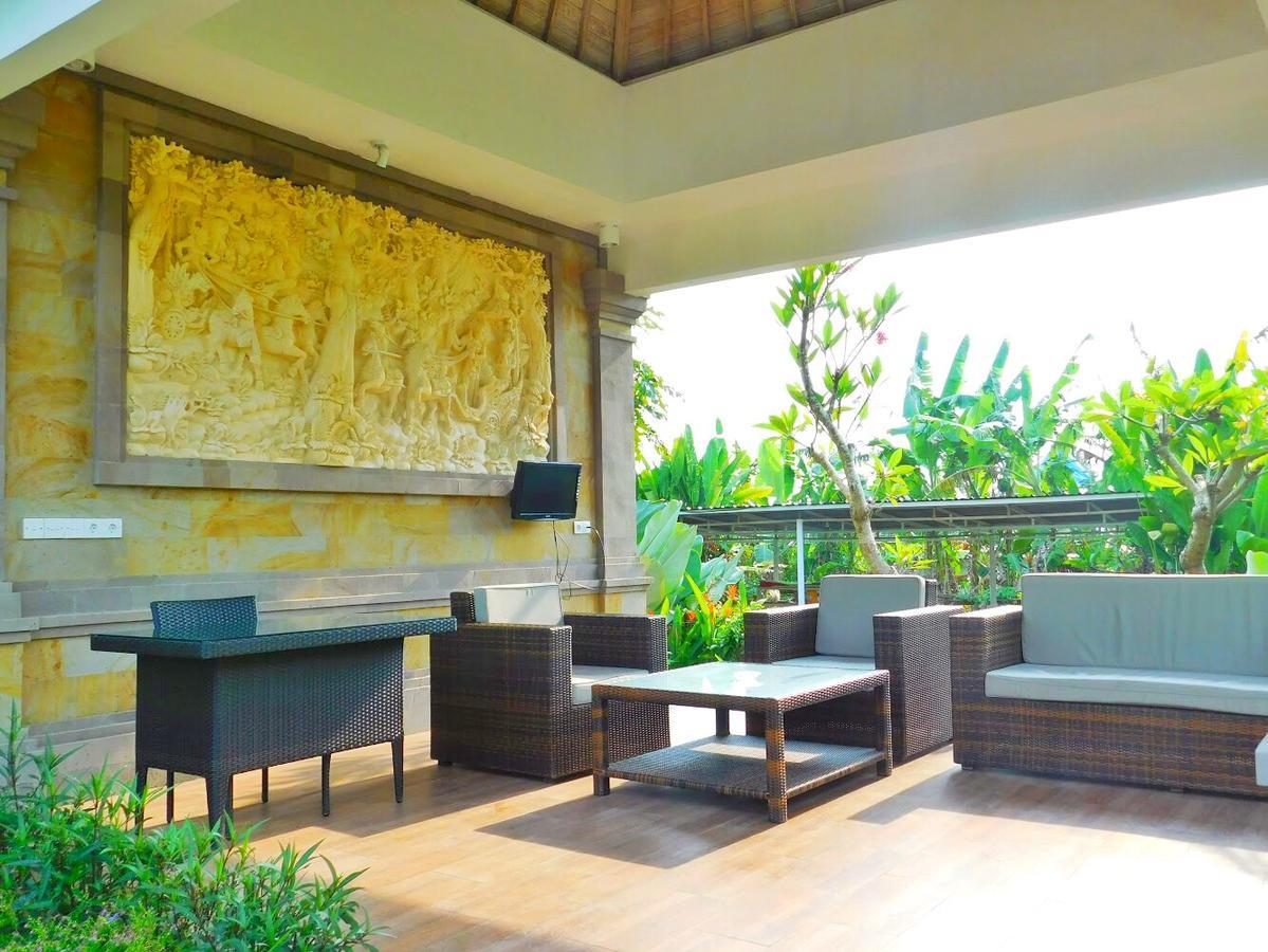 Ubud Lestari Villa Exterior photo