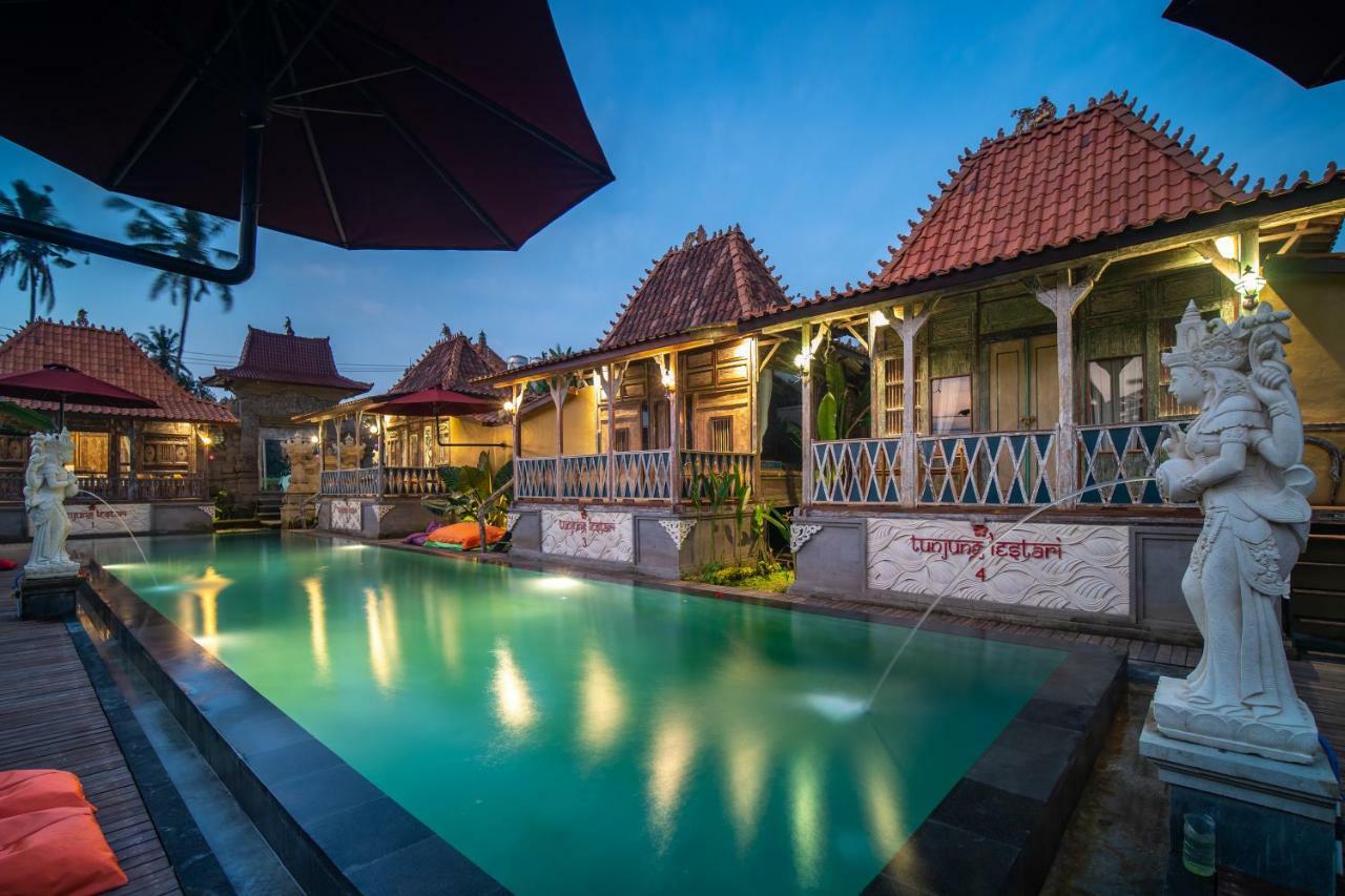 Ubud Lestari Villa Exterior photo