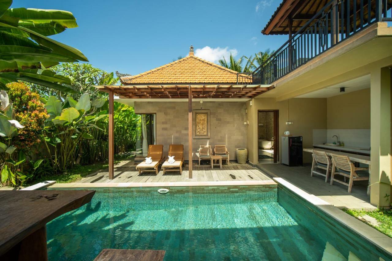 Ubud Lestari Villa Exterior photo